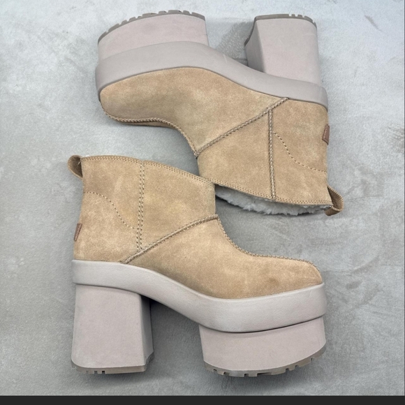 UGG Women's Cream Platform Shoes - Picture 2 of 6